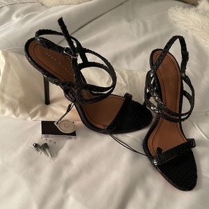 NWT Zara Sandals Size 5